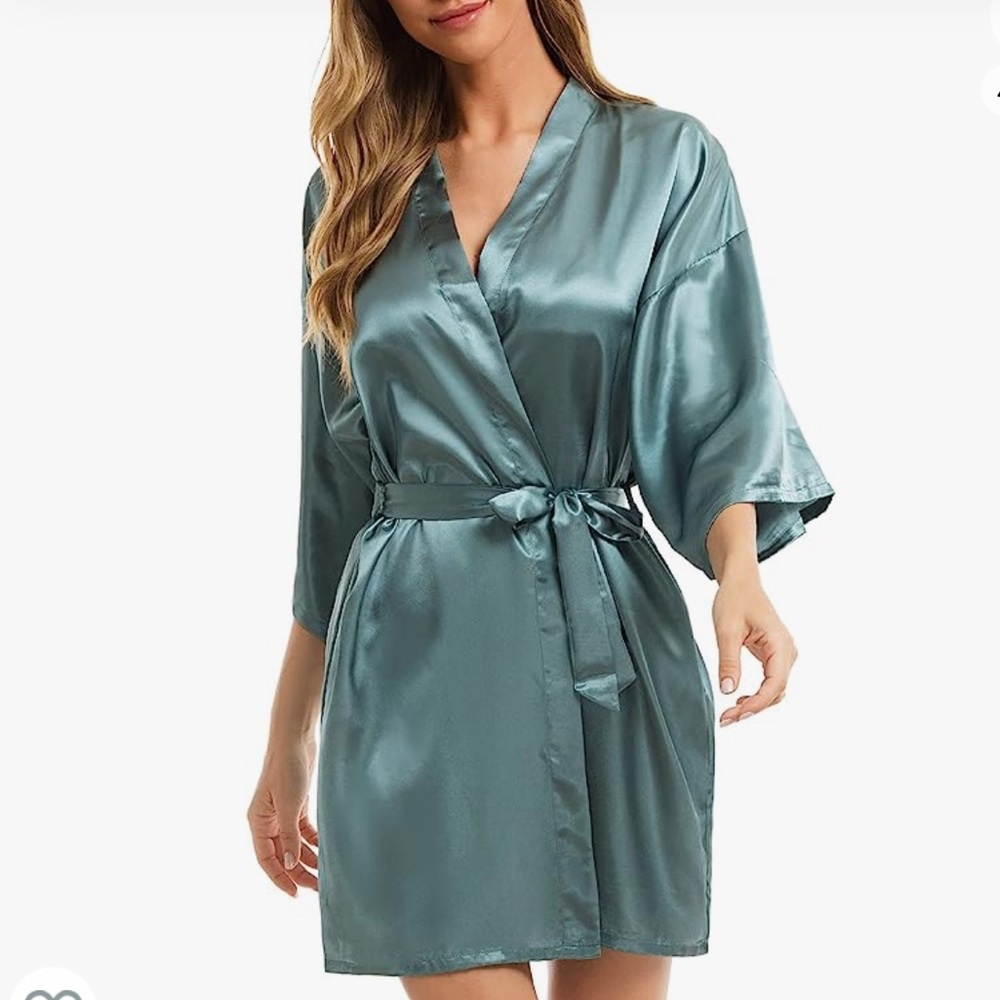 Women’s Green Satin Robe